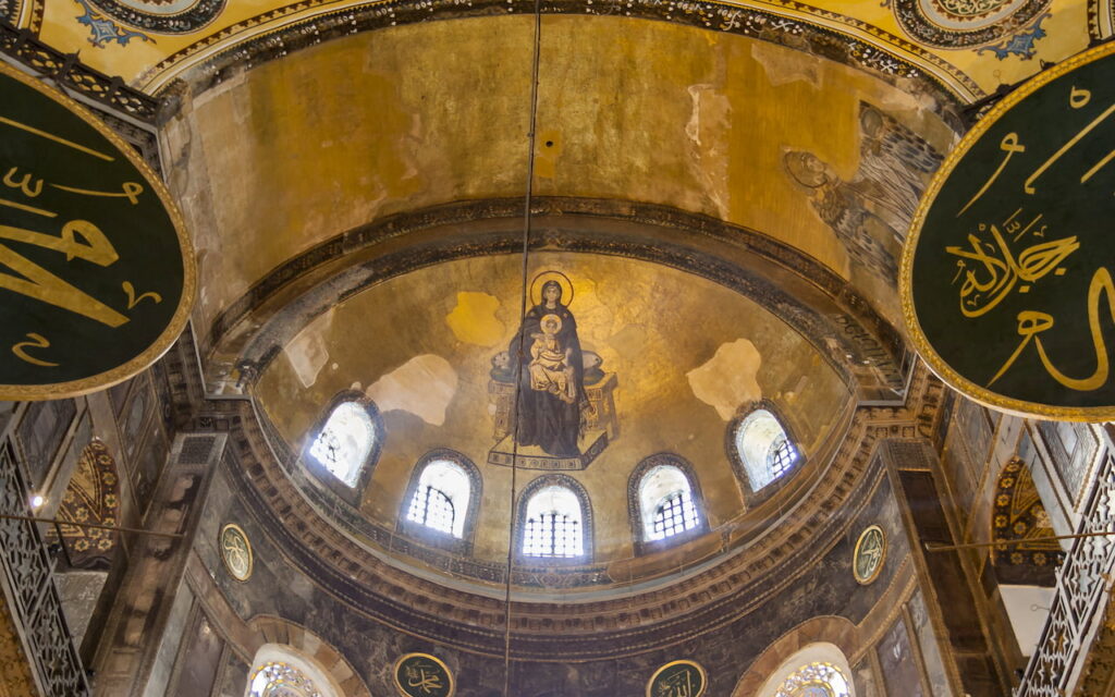 vergine con bambino hagia sophia